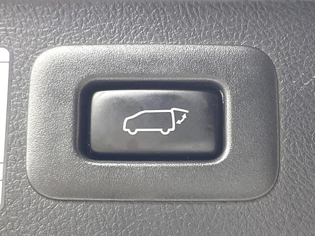 アルファードハイブリッド ＳＲ　Ｃパッケージ　ＴＲＤエアロ　サンルーフ　純正９インチＤＡ　バックカメラ　後席モニター　ナビキット　４ＷＤ　三眼ＬＥＤヘッド　ドラレコ　ＥＴＣ　両側電動　ベンチレーション　パワーシート　合皮レザー　パワーバックドア（58枚目）