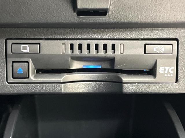 アルファードハイブリッド ＳＲ　Ｃパッケージ　ＴＲＤエアロ　サンルーフ　純正９インチＤＡ　バックカメラ　後席モニター　ナビキット　４ＷＤ　三眼ＬＥＤヘッド　ドラレコ　ＥＴＣ　両側電動　ベンチレーション　パワーシート　合皮レザー　パワーバックドア（59枚目）