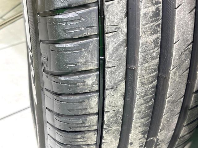 アルファードハイブリッド ＳＲ　Ｃパッケージ　ＴＲＤエアロ　サンルーフ　純正９インチＤＡ　バックカメラ　後席モニター　ナビキット　４ＷＤ　三眼ＬＥＤヘッド　ドラレコ　ＥＴＣ　両側電動　ベンチレーション　パワーシート　合皮レザー　パワーバックドア（70枚目）