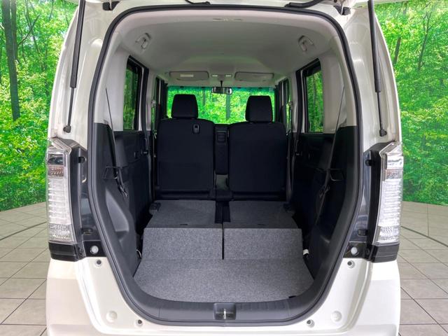 Ｎ－ＢＯＸカスタム Ｇ　ＳＳパッケージ　ナビ　両側電動スライド　ＥＴＣ　ＨＩＤヘッド　スマートキー　オートエアコン　純正１４インチアルミホイール　ステアリングリモコン　電動格納ミラー（11枚目）