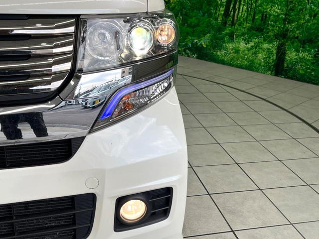 Ｎ－ＢＯＸカスタム Ｇ　ＳＳパッケージ　ナビ　両側電動スライド　ＥＴＣ　ＨＩＤヘッド　スマートキー　オートエアコン　純正１４インチアルミホイール　ステアリングリモコン　電動格納ミラー（13枚目）