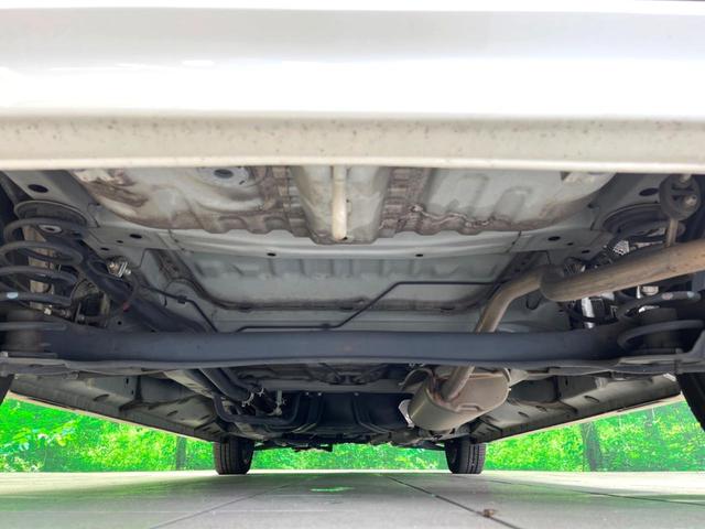 Ｎ－ＢＯＸカスタム Ｇ　ＳＳパッケージ　ナビ　両側電動スライド　ＥＴＣ　ＨＩＤヘッド　スマートキー　オートエアコン　純正１４インチアルミホイール　ステアリングリモコン　電動格納ミラー（21枚目）