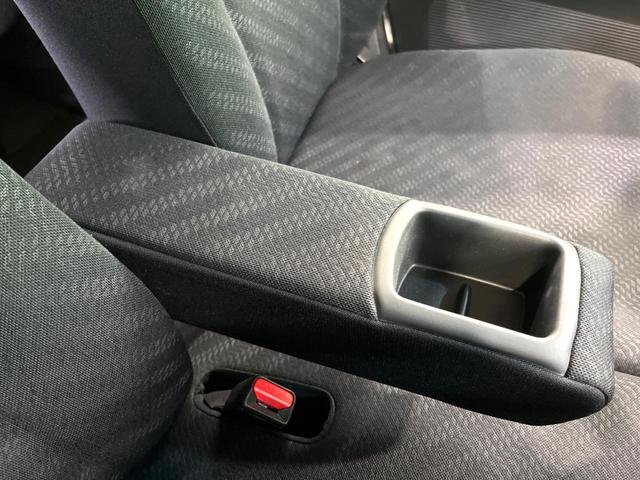 Ｎ－ＢＯＸカスタム Ｇ　ＳＳパッケージ　ナビ　両側電動スライド　ＥＴＣ　ＨＩＤヘッド　スマートキー　オートエアコン　純正１４インチアルミホイール　ステアリングリモコン　電動格納ミラー（34枚目）