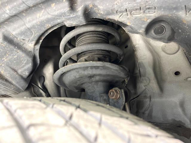 アクア Ｇソフトレザーセレクション　純正ナビ　バックカメラ　衝突軽減　ドラレコ　フルセグ　ＥＴＣ　ＬＥＤヘッド　Ｂｌｕｅｔｏｏｔｈ　ハーフレザー　シートヒーター　クルーズコントロール　　スマートキー　電動格納ミラー（20枚目）