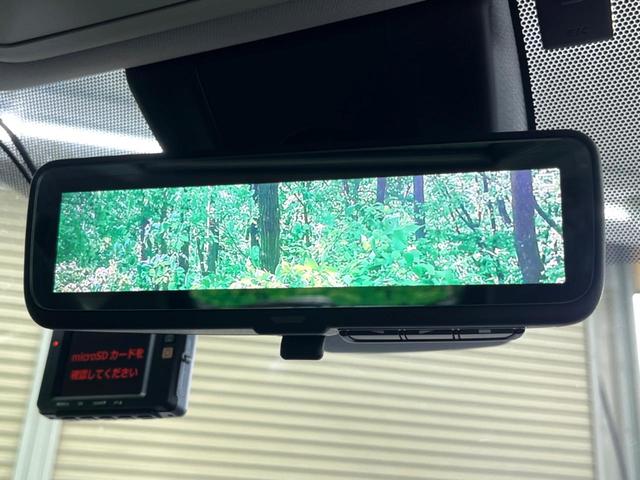 �y�f�W�^���C���i�[�~���[�z��Ȃ̑傫�ȉו��⓯��҂Ō�����m�F���Â炢���ł����S�I�J�������B�e�����ԗ�����̉f�������[���~���[���ɕ\���B�N���A�Ȏ��E�ŏ󋵂̊m�F���\�ł��I