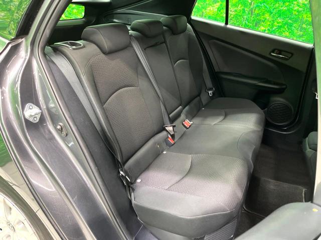 プリウス Ｓ　後期　ナビ　バックカメラ　衝突軽減　レーダークルーズ　ドラレコ　ＥＴＣ　ＬＥＤヘッド　クリアランスソナー（10枚目）