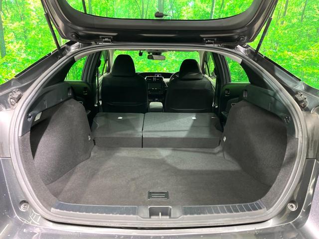 プリウス Ｓ　後期　ナビ　バックカメラ　衝突軽減　レーダークルーズ　ドラレコ　ＥＴＣ　ＬＥＤヘッド　クリアランスソナー（11枚目）