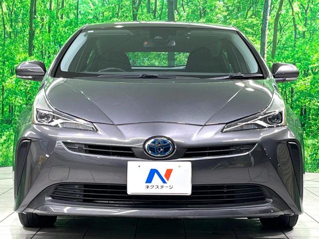 プリウス Ｓ　後期　ナビ　バックカメラ　衝突軽減　レーダークルーズ　ドラレコ　ＥＴＣ　ＬＥＤヘッド　クリアランスソナー（14枚目）