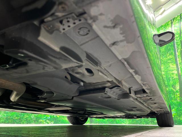 プリウス Ｓ　後期　ナビ　バックカメラ　衝突軽減　レーダークルーズ　ドラレコ　ＥＴＣ　ＬＥＤヘッド　クリアランスソナー（24枚目）