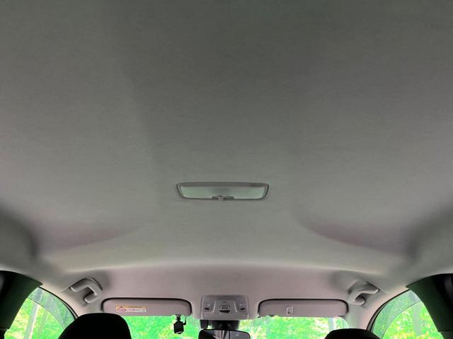 プリウス Ｓ　後期　ナビ　バックカメラ　衝突軽減　レーダークルーズ　ドラレコ　ＥＴＣ　ＬＥＤヘッド　クリアランスソナー（28枚目）