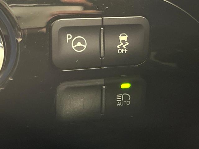 プリウス Ｓ　後期　ナビ　バックカメラ　衝突軽減　レーダークルーズ　ドラレコ　ＥＴＣ　ＬＥＤヘッド　クリアランスソナー（48枚目）