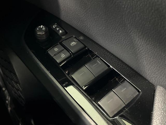 プリウス Ｓ　後期　ナビ　バックカメラ　衝突軽減　レーダークルーズ　ドラレコ　ＥＴＣ　ＬＥＤヘッド　クリアランスソナー（49枚目）