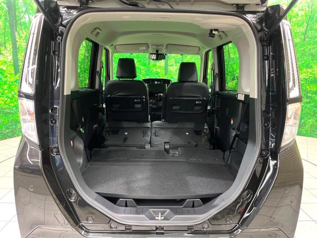 ルーミー カスタムＧ　両側電動ドア　全周囲カメラ　衝突被害軽減システム　レーダークルーズ　禁煙車　コーナーセンサー　スマートキー　ＬＥＤヘッド　ビルトインＥＴＣ　純正１４インチアルミ　車線逸脱警報　オートライト（11枚目）