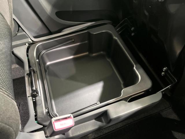 デリカＤ：２ Ｓ　ナビ　両側電動ドア　スマートキー　ＨＩＤヘッド　ＥＴＣ　純正１４インチアルミ　オートライト　オートエアコン　Ｂｌｕｅｔｏｏｔｈ　ＣＤ　ＤＶＤ再生　フルセグ（32枚目）