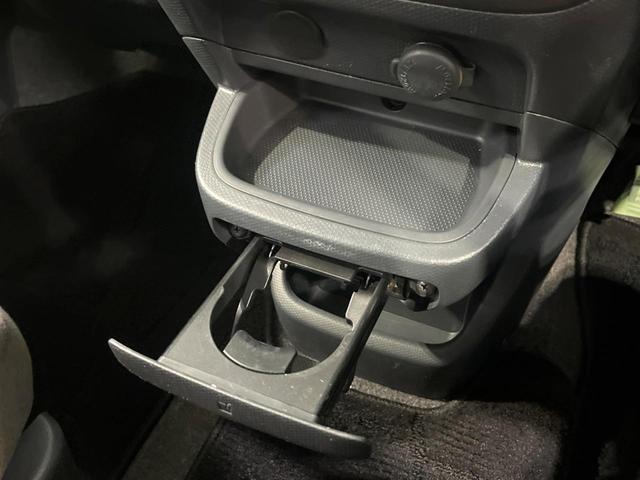 デリカＤ：２ Ｓ　ナビ　両側電動ドア　スマートキー　ＨＩＤヘッド　ＥＴＣ　純正１４インチアルミ　オートライト　オートエアコン　Ｂｌｕｅｔｏｏｔｈ　ＣＤ　ＤＶＤ再生　フルセグ（36枚目）