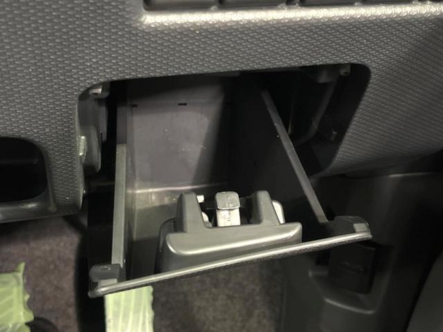 デリカＤ：２ Ｓ　ナビ　両側電動ドア　スマートキー　ＨＩＤヘッド　ＥＴＣ　純正１４インチアルミ　オートライト　オートエアコン　Ｂｌｕｅｔｏｏｔｈ　ＣＤ　ＤＶＤ再生　フルセグ（42枚目）