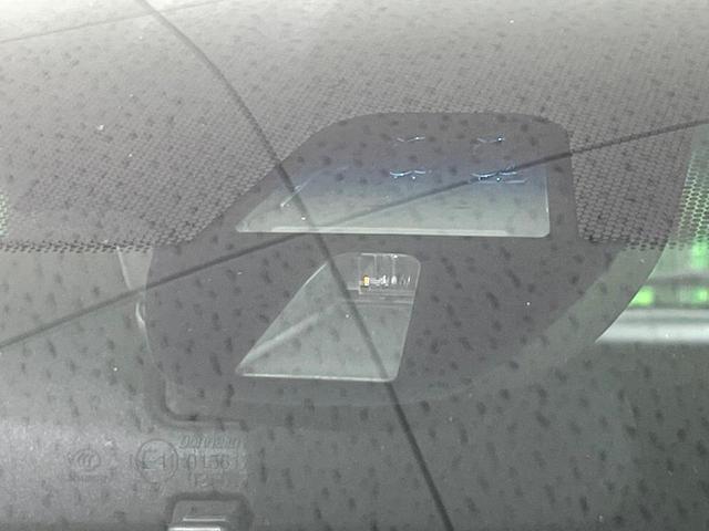 ヴェゼル ハイブリッドＸ　メーカーナビ　バックカメラ　衝突軽減　ＥＴＣ　ドラレコ　ＬＥＤヘッド　クルーズコントロール　フルセグ　Ｂｌｕｅｔｏｏｔｈ　電子パーキング　オートホールド　スマートキー　電動格納ミラー（8枚目）