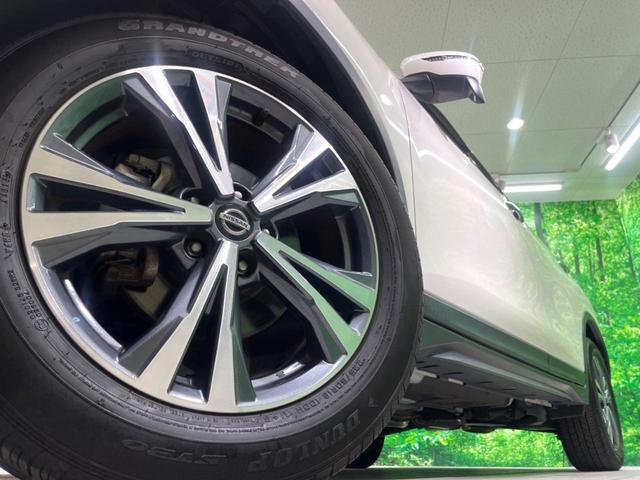 エクストレイル ２０Ｘ　後期　ナビ　バックカメラ　衝突軽減　電動リアゲート　ハーフレザーシート　ドラレコ　コーナーセンサー　スマートキー　ＬＥＤヘッド　純正１８インチアルミ　オートハイビーム（14枚目）