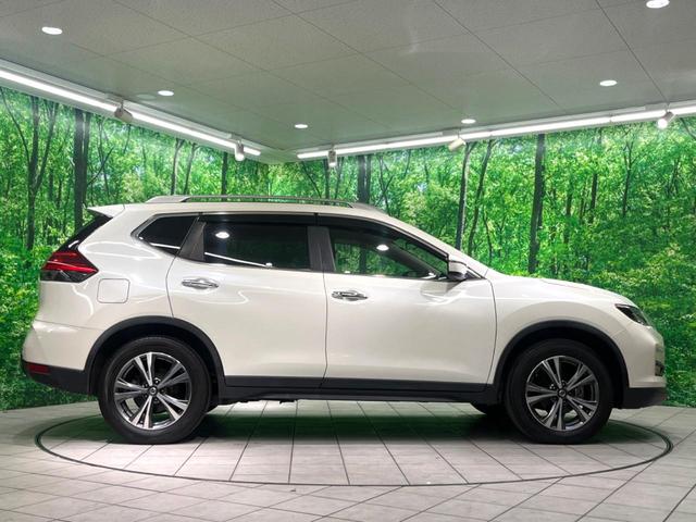 エクストレイル ２０Ｘ　後期　ナビ　バックカメラ　衝突軽減　電動リアゲート　ハーフレザーシート　ドラレコ　コーナーセンサー　スマートキー　ＬＥＤヘッド　純正１８インチアルミ　オートハイビーム（49枚目）