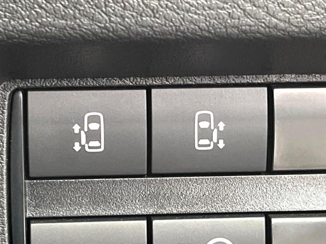 デリカミニ Ｔ　プレミアム　純正９インチナビ　全周囲カメラ　マイパイロット　デジタルインナーミラー　ハーフレザーシート　ルーフレール　電子パーキング　両側電動スライド　ドラレコ　ＥＴＣ　シートヒーター　ＬＥＤヘッド（6枚目）