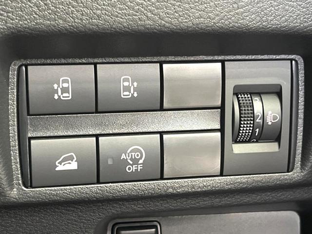 デリカミニ Ｔ　プレミアム　純正９インチナビ　全周囲カメラ　マイパイロット　デジタルインナーミラー　ハーフレザーシート　ルーフレール　電子パーキング　両側電動スライド　ドラレコ　ＥＴＣ　シートヒーター　ＬＥＤヘッド（54枚目）