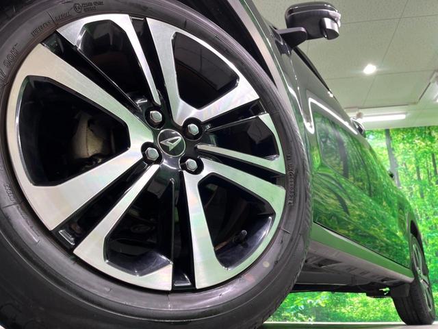 �y�����P�V�C���`�A���~�z�C�[���z�O�ςɃ}�b�`���������A���~�z�C�[���𑕒����Ă���܂��B�e��ЊO�A���~�z�C�[����A�X�^�b�h���X�^�C�����戵�����Ă���܂��B���񂲑��k����������