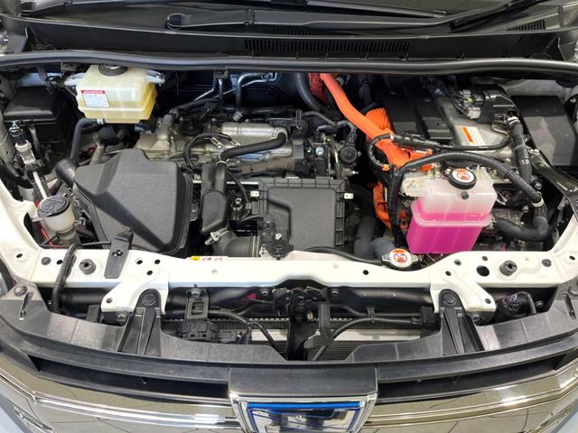 ノア ハイブリッドＳｉ　ダブルバイビーＩＩＩ　後期　７人　純正１０インチナビ　後席モニター　バックカメラ　両側電動スライド　デジタルインナーミラー　ＥＴＣ　ドラレコ　衝突軽減　ハーフレザーシート　ＬＥＤヘッド　Ｂｌｕｅｔｏｏｔｈ　スマートキー（19枚目）