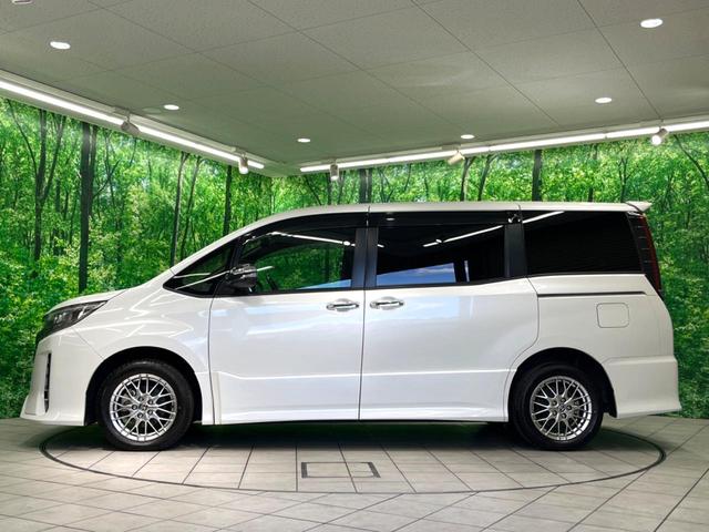 ノア ハイブリッドＳｉ　ダブルバイビーＩＩＩ　後期　７人　純正１０インチナビ　後席モニター　バックカメラ　両側電動スライド　デジタルインナーミラー　ＥＴＣ　ドラレコ　衝突軽減　ハーフレザーシート　ＬＥＤヘッド　Ｂｌｕｅｔｏｏｔｈ　スマートキー（23枚目）