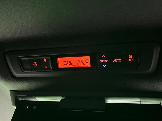 ノア ハイブリッドＳｉ　ダブルバイビーＩＩＩ　後期　７人　純正１０インチナビ　後席モニター　バックカメラ　両側電動スライド　デジタルインナーミラー　ＥＴＣ　ドラレコ　衝突軽減　ハーフレザーシート　ＬＥＤヘッド　Ｂｌｕｅｔｏｏｔｈ　スマートキー（35枚目）