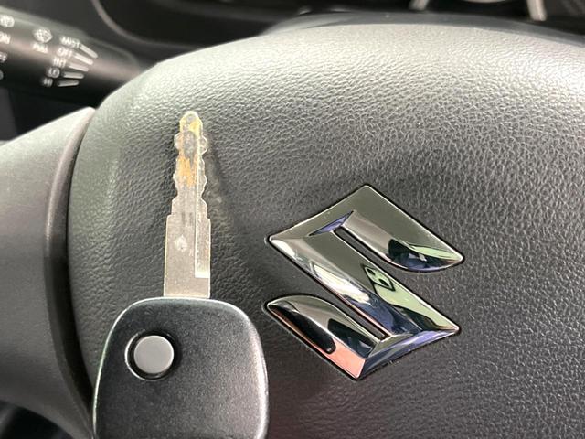 �y�L�[���X�z�������ꂽ�ꏊ����ł��{�^����Ńh�A�̊J���E�{�����ł���̂łƂ��Ă��֗��I�h�A�̌�������ɏ������邱�Ƃ�����܂����