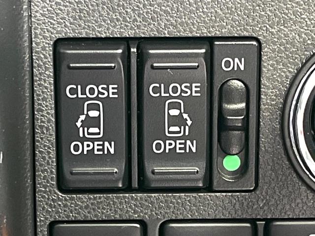 �y�����X���C�h�h�A�z���ԏ�ŗׂ̎ԂƂ̊Ԋu���������ɂ������A�X���C�h�h�A�Ȃ���S�I�h�A�I�[�v������������炸�A�J�������L���̂ŏ��~�肪�Ƃ��Ă��ȒP�ł��B�傫�ȉו��̏o���������Ȃ���\��