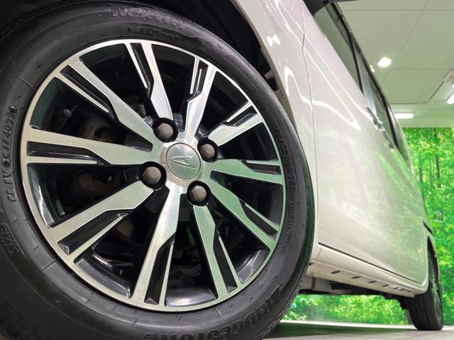 �y�����P�T�C���`�A���~�z�C�[���z�O�ςɃ}�b�`���������A���~�z�C�[���𑕒����Ă���܂��B�e��ЊO�A���~�z�C�[����A�X�^�b�h���X�^�C�����戵�����Ă���܂��B���񂲑��k����������