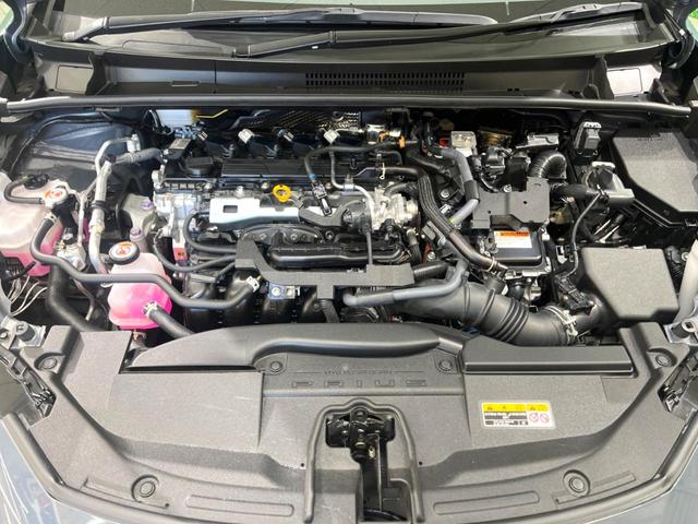 プリウス Ｚ　サンルーフ　エアロ　純正１２インチナビ　全周囲カメラ　デジタルインナーミラー　置くだけ充電　黒革シート　パワーシート　ＡＣ１００Ｖ　シートベンチレーション　パワーバックドア　ステアリンク（19枚目）