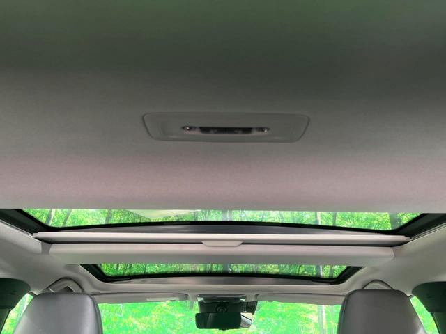 プリウス Ｚ　サンルーフ　エアロ　純正１２インチナビ　全周囲カメラ　デジタルインナーミラー　置くだけ充電　黒革シート　パワーシート　ＡＣ１００Ｖ　シートベンチレーション　パワーバックドア　ステアリンク（30枚目）