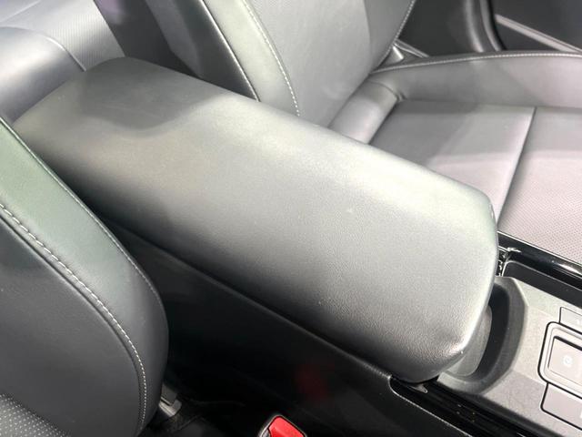 プリウス Ｚ　サンルーフ　エアロ　純正１２インチナビ　全周囲カメラ　デジタルインナーミラー　置くだけ充電　黒革シート　パワーシート　ＡＣ１００Ｖ　シートベンチレーション　パワーバックドア　ステアリンク（50枚目）