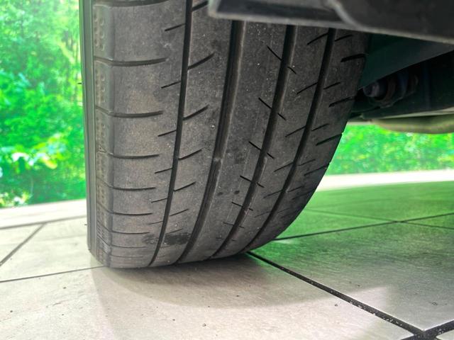 プリウス Ｚ　サンルーフ　エアロ　純正１２インチナビ　全周囲カメラ　デジタルインナーミラー　置くだけ充電　黒革シート　パワーシート　ＡＣ１００Ｖ　シートベンチレーション　パワーバックドア　ステアリンク（67枚目）