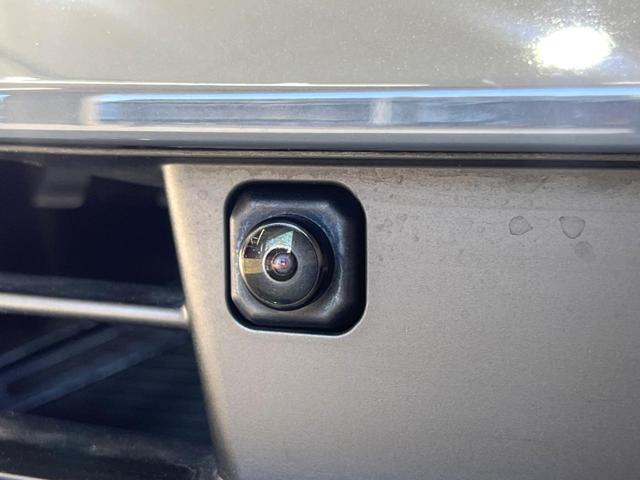 プリウス Ｚ　サンルーフ　エアロ　純正１２インチナビ　全周囲カメラ　デジタルインナーミラー　置くだけ充電　黒革シート　パワーシート　ＡＣ１００Ｖ　シートベンチレーション　パワーバックドア　ステアリンク（72枚目）