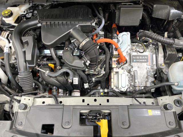 ノート Ｘ　ナビ　バックカメラ　衝突軽減　ＥＴＣ　ＬＥＤヘッド　Ｂｌｕｅｔｏｏｔｈ　電子パーキング　オートエアコン　スマートキー　オートライト　電動格納ミラー（19枚目）