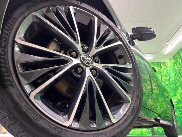 プリウス Ｚ　ガラスルーフ　純正１２インチＤＡ　全周囲カメラ　パワーシート　シートメモリー　パワーバックドア　フルセグ　ＥＴＣ　ベンチレーション　ステアリングヒーター　ＬＥＤヘッド　レーダークルーズ（13枚目）