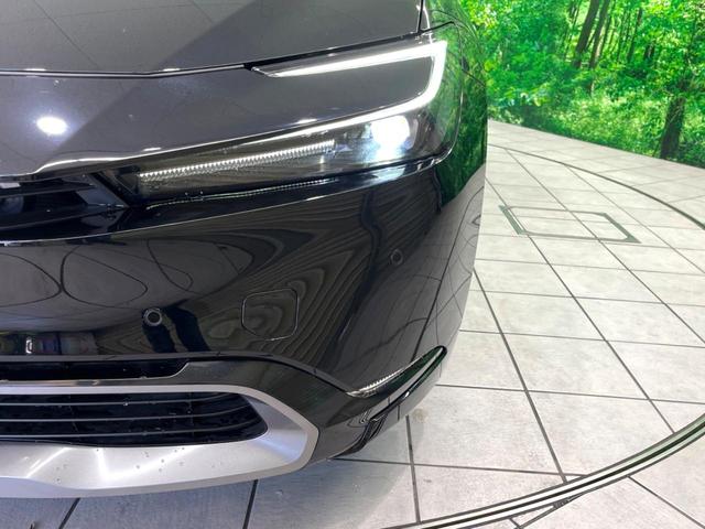 プリウス Ｚ　ガラスルーフ　純正１２インチＤＡ　全周囲カメラ　パワーシート　シートメモリー　パワーバックドア　フルセグ　ＥＴＣ　ベンチレーション　ステアリングヒーター　ＬＥＤヘッド　レーダークルーズ（14枚目）