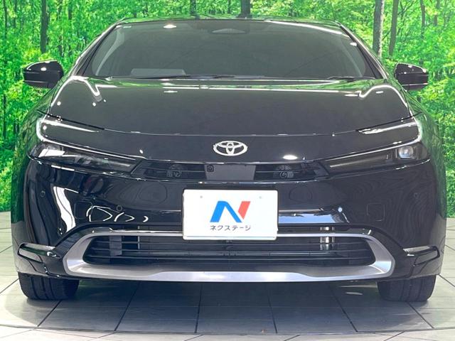 プリウス Ｚ　ガラスルーフ　純正１２インチＤＡ　全周囲カメラ　パワーシート　シートメモリー　パワーバックドア　フルセグ　ＥＴＣ　ベンチレーション　ステアリングヒーター　ＬＥＤヘッド　レーダークルーズ（15枚目）