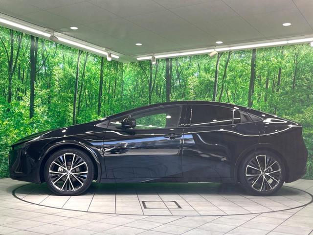 プリウス Ｚ　ガラスルーフ　純正１２インチＤＡ　全周囲カメラ　パワーシート　シートメモリー　パワーバックドア　フルセグ　ＥＴＣ　ベンチレーション　ステアリングヒーター　ＬＥＤヘッド　レーダークルーズ（25枚目）