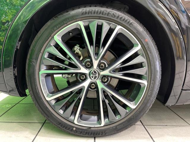 プリウス Ｚ　ガラスルーフ　純正１２インチＤＡ　全周囲カメラ　パワーシート　シートメモリー　パワーバックドア　フルセグ　ＥＴＣ　ベンチレーション　ステアリングヒーター　ＬＥＤヘッド　レーダークルーズ（29枚目）