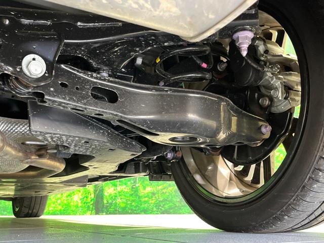 プリウス Ｚ　ガラスルーフ　純正１２インチＤＡ　全周囲カメラ　パワーシート　シートメモリー　パワーバックドア　フルセグ　ＥＴＣ　ベンチレーション　ステアリングヒーター　ＬＥＤヘッド　レーダークルーズ（33枚目）