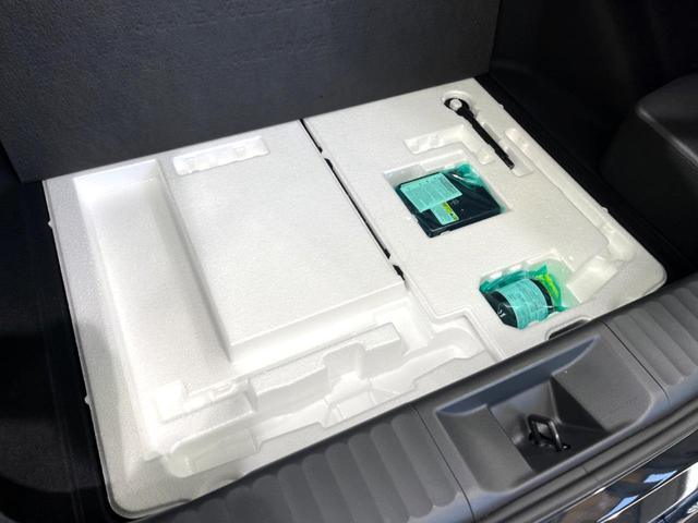 プリウス Ｚ　ガラスルーフ　純正１２インチＤＡ　全周囲カメラ　パワーシート　シートメモリー　パワーバックドア　フルセグ　ＥＴＣ　ベンチレーション　ステアリングヒーター　ＬＥＤヘッド　レーダークルーズ（39枚目）