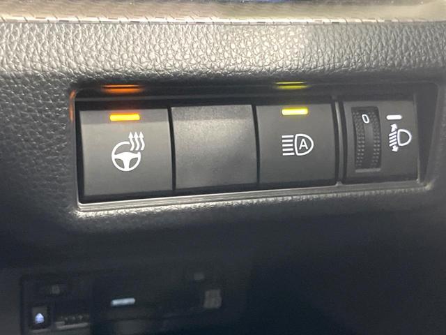 プリウス Ｚ　ガラスルーフ　純正１２インチＤＡ　全周囲カメラ　パワーシート　シートメモリー　パワーバックドア　フルセグ　ＥＴＣ　ベンチレーション　ステアリングヒーター　ＬＥＤヘッド　レーダークルーズ（50枚目）