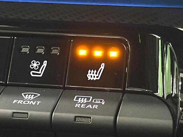 プリウス Ｚ　ガラスルーフ　純正１２インチＤＡ　全周囲カメラ　パワーシート　シートメモリー　パワーバックドア　フルセグ　ＥＴＣ　ベンチレーション　ステアリングヒーター　ＬＥＤヘッド　レーダークルーズ（64枚目）