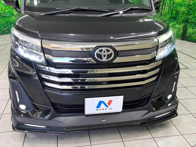 ルーミー カスタムＧ　ＧＲエアロ　純正９インチナビ　後席モニター　全周囲カメラ　両側電動スライド　衝突軽減　ＥＴＣ　ドラレコ　コーナーセンサー　ＬＥＤヘッド　電子パーキング　シートヒーター　スマートキー（3枚目）