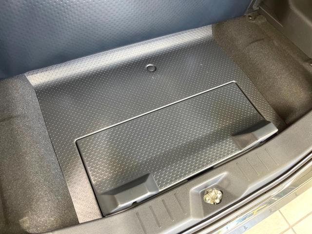 ルーミー カスタムＧ　ＧＲエアロ　純正９インチナビ　後席モニター　全周囲カメラ　両側電動スライド　衝突軽減　ＥＴＣ　ドラレコ　コーナーセンサー　ＬＥＤヘッド　電子パーキング　シートヒーター　スマートキー（31枚目）