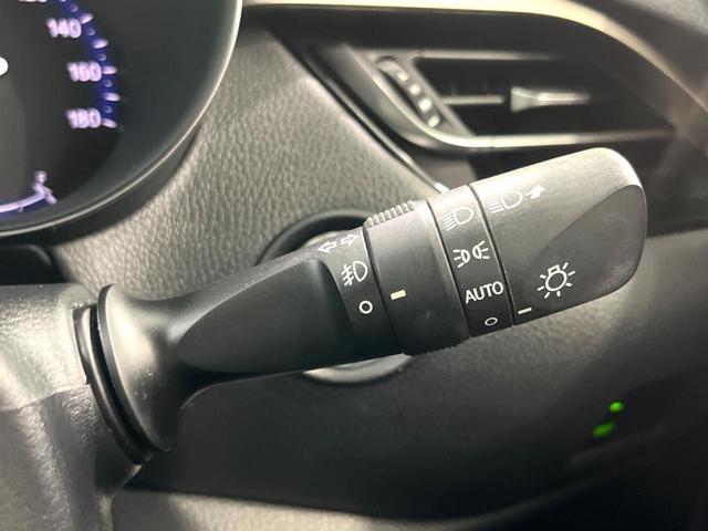 Ｃ－ＨＲ Ｇ　モード　ネロ　純正９インチナビ　バックカメラ　衝突軽減　レーダークルーズ　ＥＴＣ　ＢＳＭ　シートヒーター　スマートキー　オートエアコン　オートライト（46枚目）